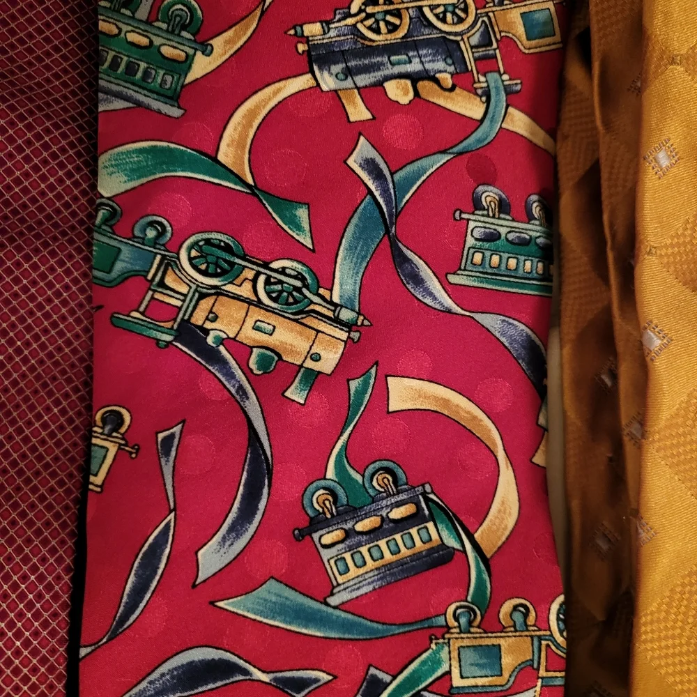 Lot of 18 Silk Ties Business Casual| Boyfriend|Date Night - Picture 8 of 8